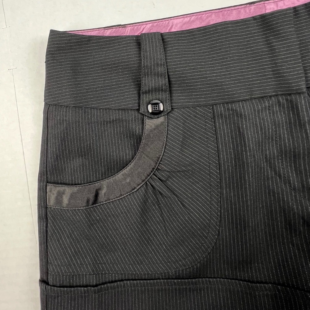 CHARLOTTE RUSSE Pinstripe Cuffed Shorts Womens 10 Y2K Office Siren Coquette - Picture 5 of 14